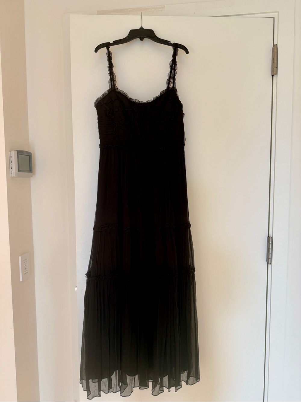 NWT ULLA JOHNSON Talitha ruffled silk chiffon Dress in Noir, Sz 6 - Picture 5 of 8